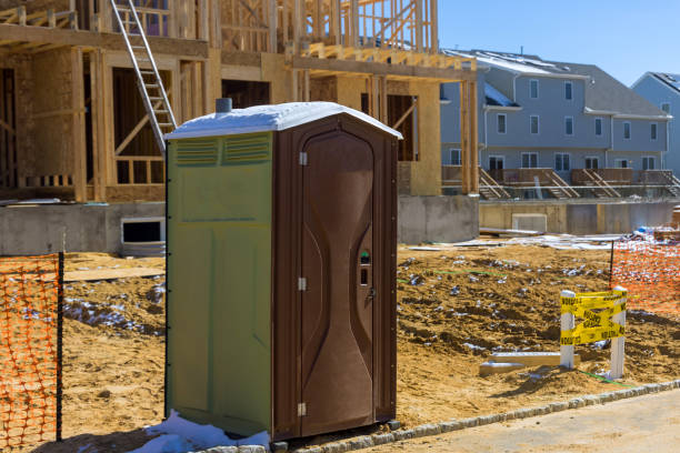 Best Portable restroom trailer rental  in Tillmans Corner, AL